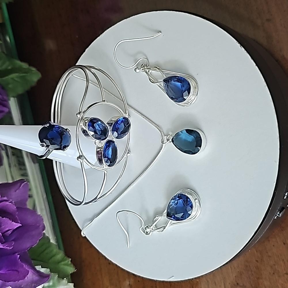 (NWT) Tanzanite Quartz Gemstone Handmade Ethnic Jewelry Set1